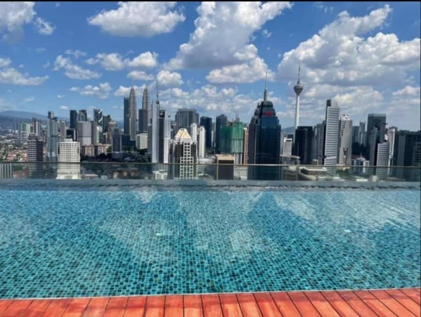 Regalia Modern Studio Kuala Lumpur Exterior foto